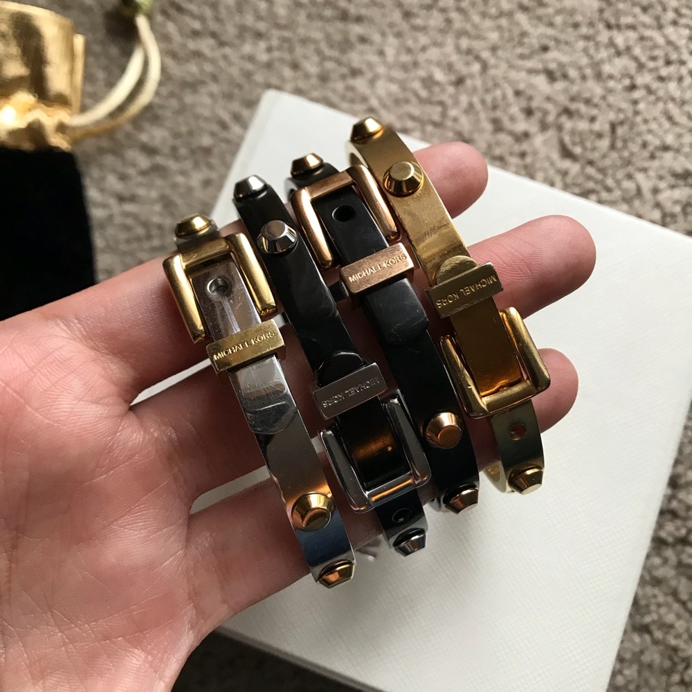 MK Buckle Bangle